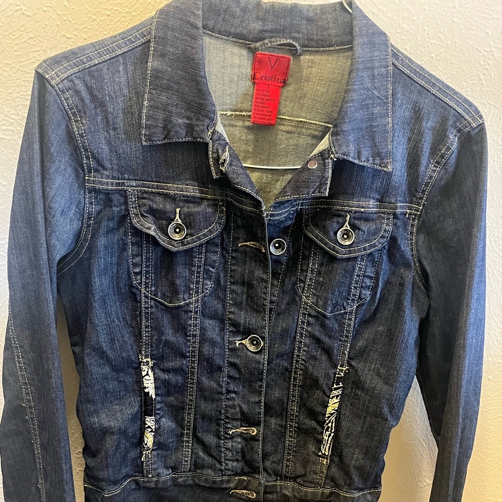 V. Christina Distressed Denim Jacket, size small!